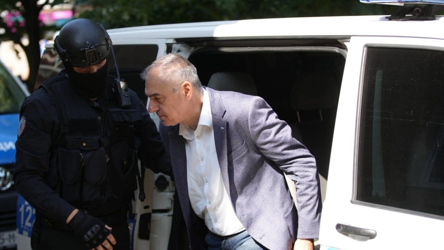 Policijska tragikomedija: Policija RS-a štiti Dodika od kolega iz SIPA-e, a uhićuje Miličevića!